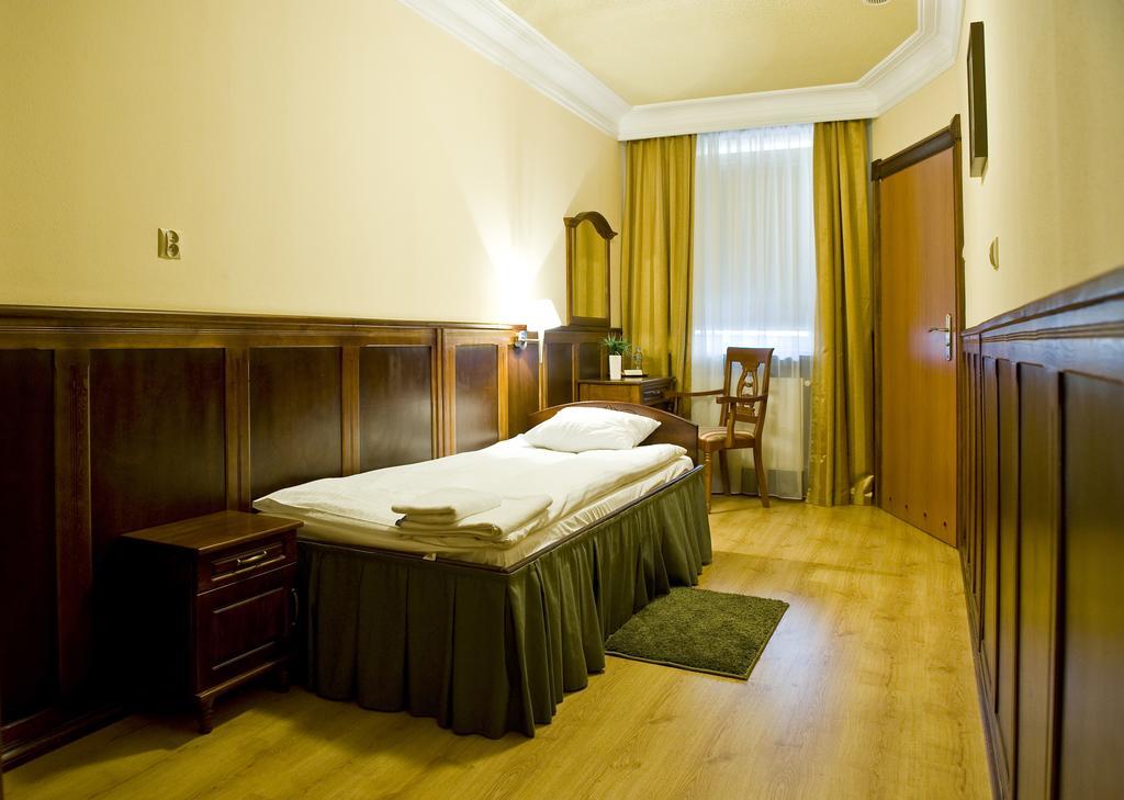 Hotel Kresowianka Bydhošť Exteriér fotografie